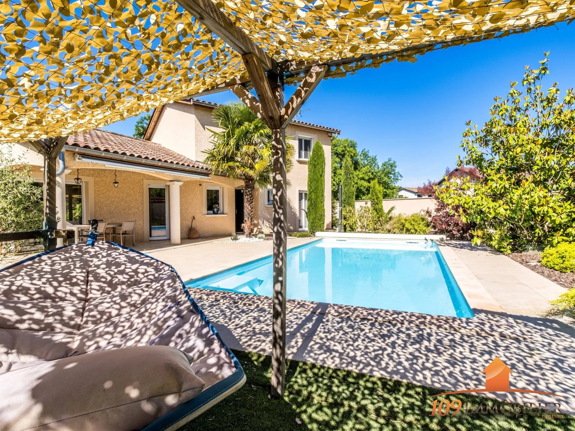 Maison à vendre, 196m², Saint-Georges-de-Reneins