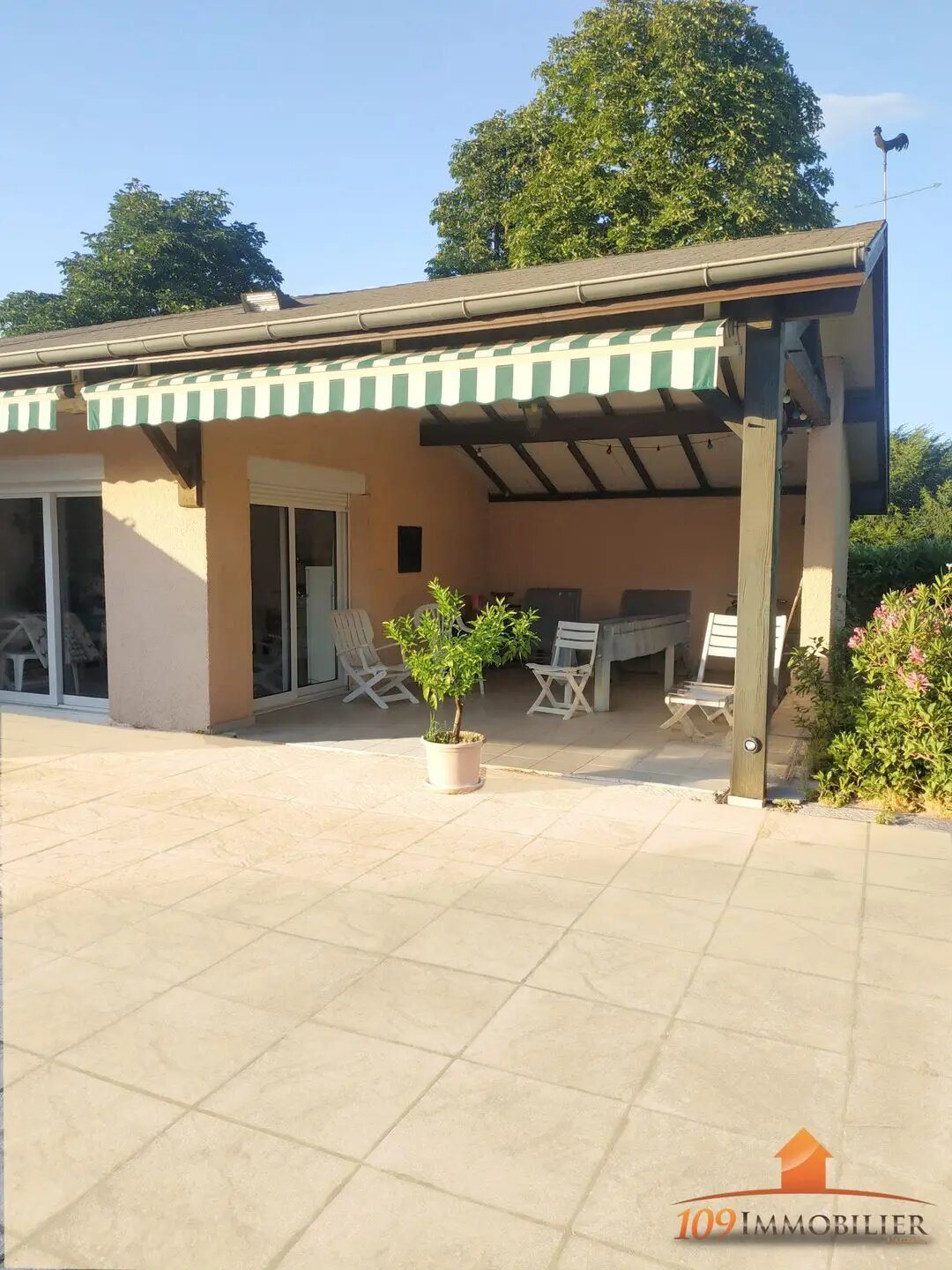 Maison à vendre, 193m², Arnas