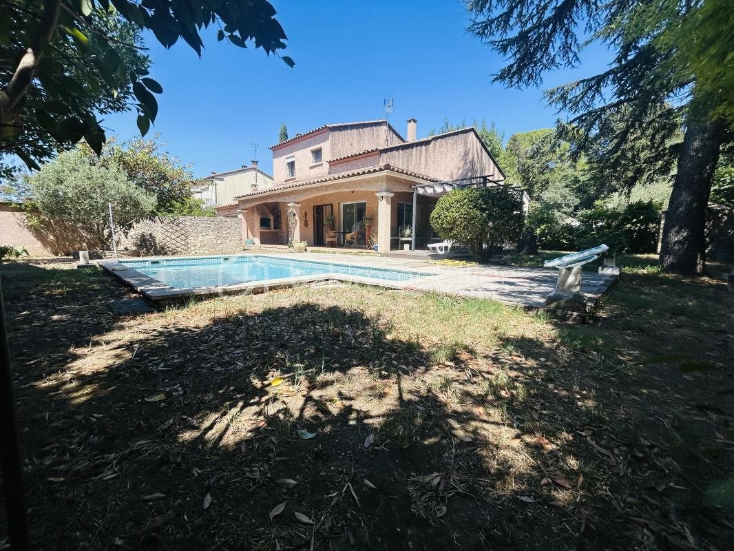 Maison à vendre, 108m², Nîmes