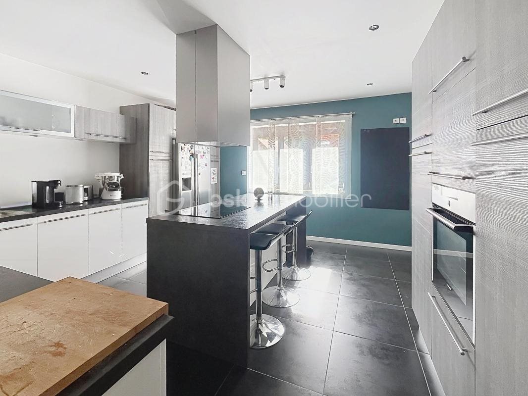Maison à vendre, 197m², Moÿ-de-l'Aisne