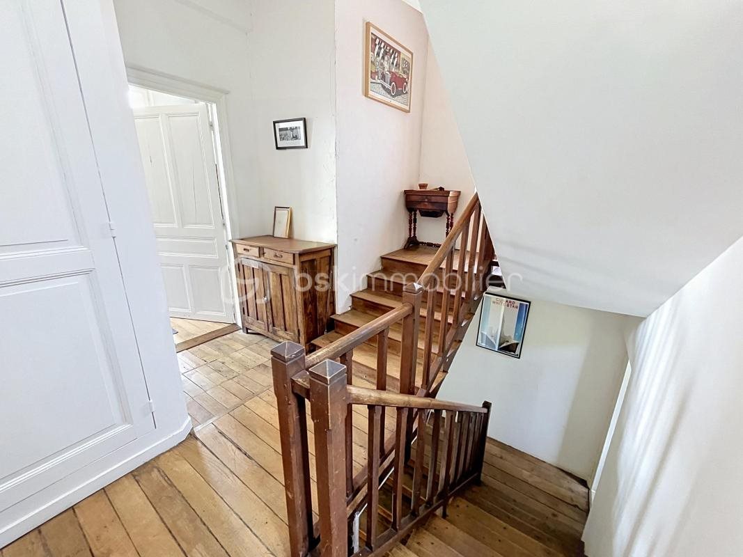 Maison à vendre, 261m², La Fère