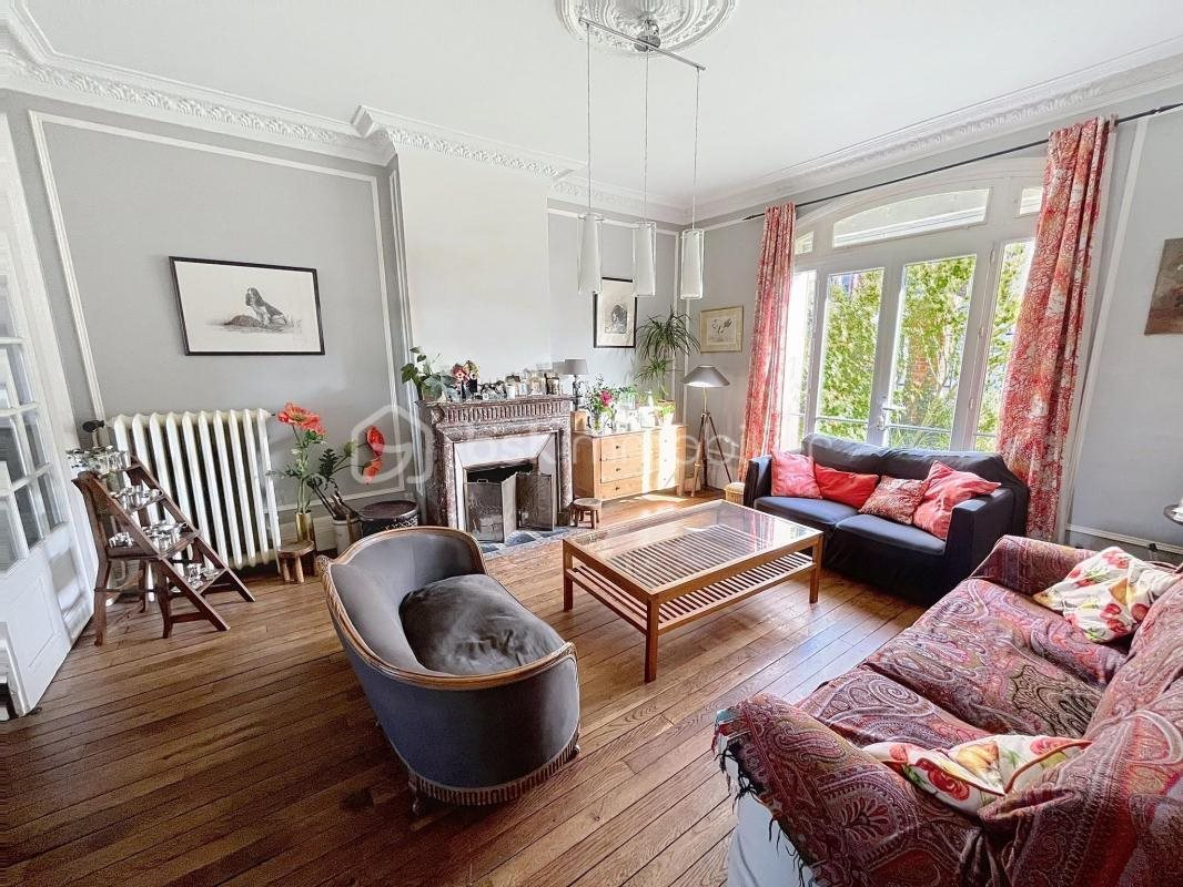 Maison à vendre, 256m², La Fère