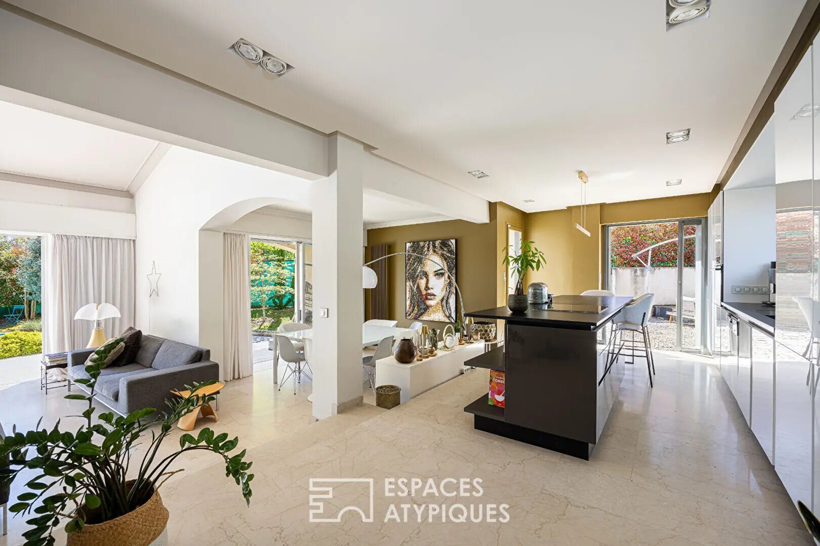 Maison à vendre, 215m², Saint-Genis-Laval