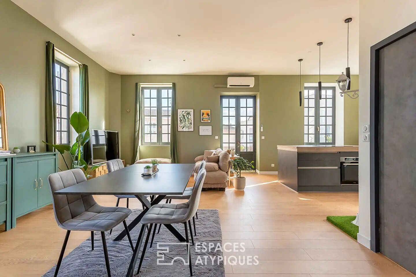 Appartement à vendre, 136m², Sathonay-Camp