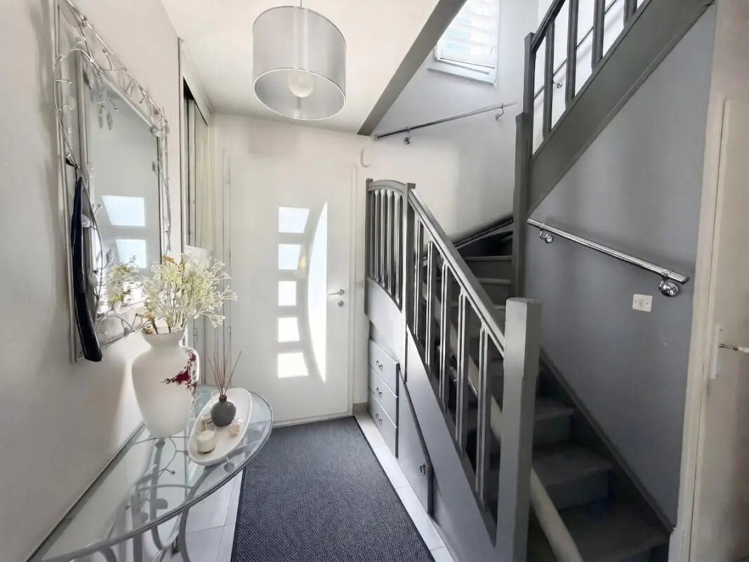 Maison à vendre, 93m², Mions