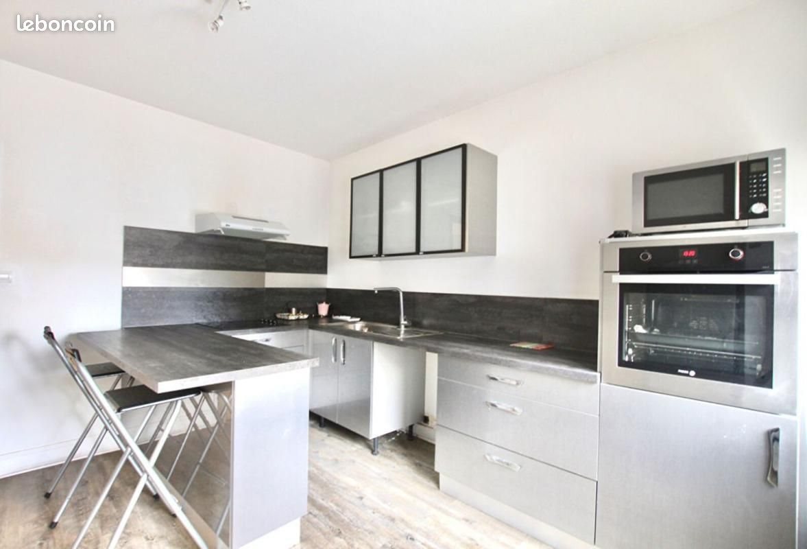 Appartement à louer, 49m², Mions