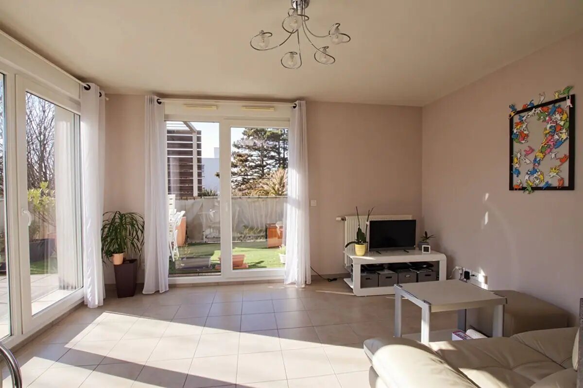 Appartement à vendre, 63m², Mions
