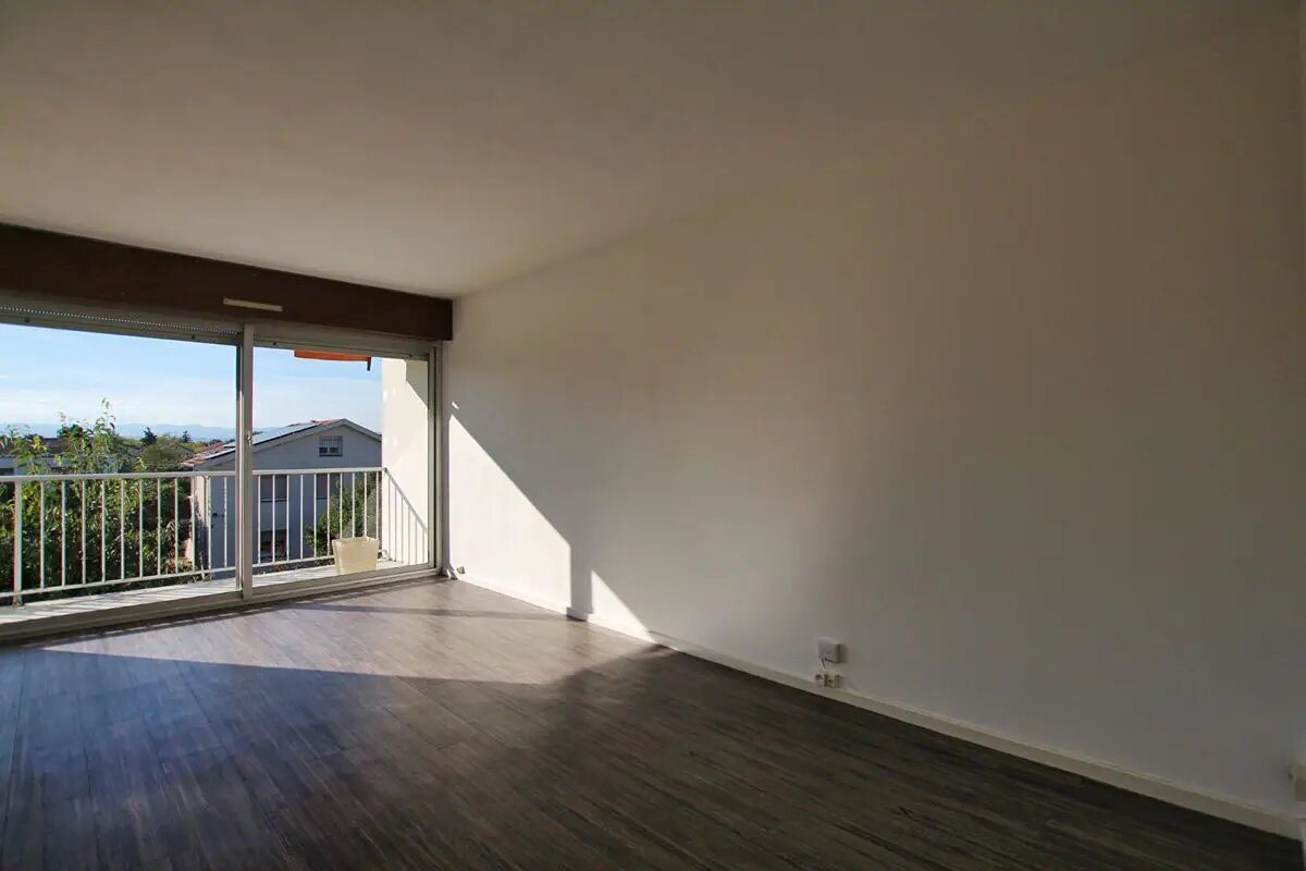 Appartement à vendre, 76m², Saint-Priest