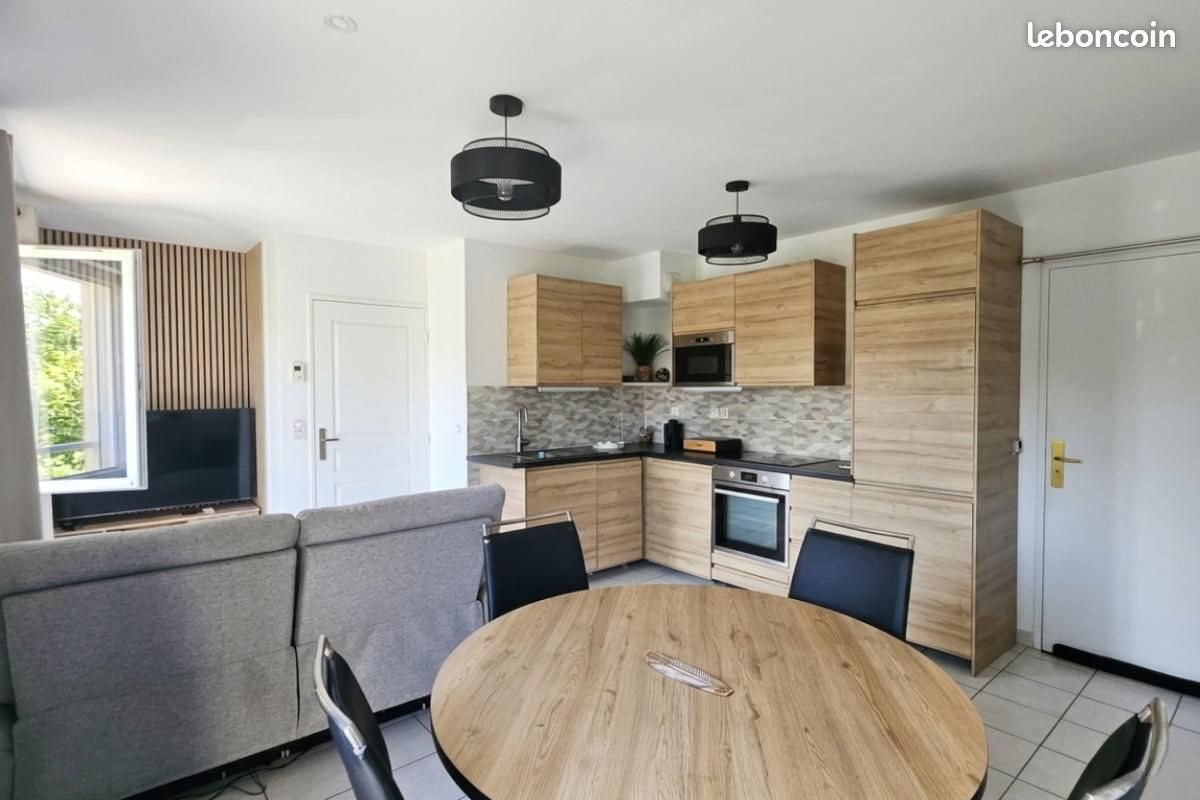 Appartement à vendre, 40m², Saint-Priest
