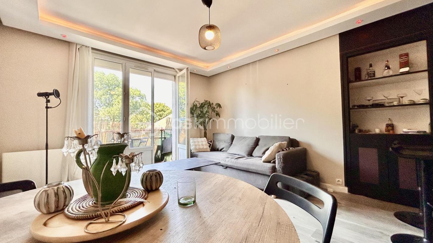 Appartement à vendre, 69m², Grenoble