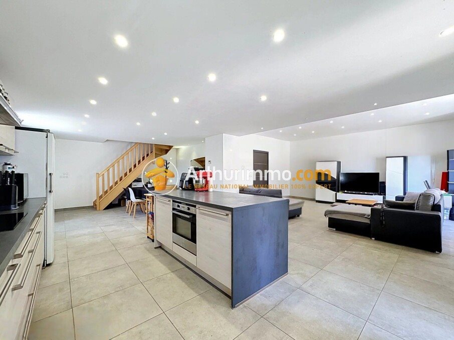 Maison à louer, 157m², Bourgoin-Jallieu