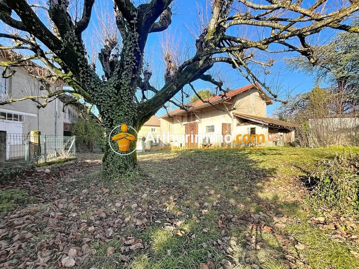 Maison à vendre, 300m², Montcarra