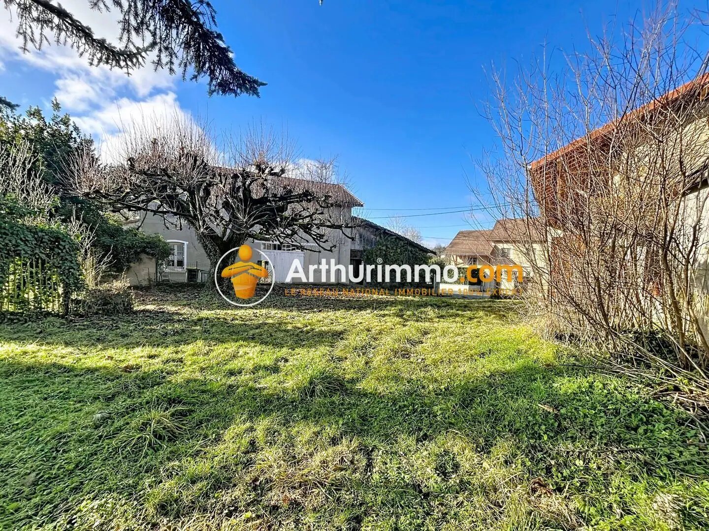 Maison à vendre, 300m², Montcarra