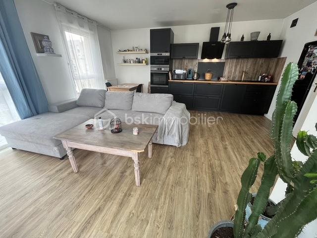 Appartement à vendre, 70m², Cergy