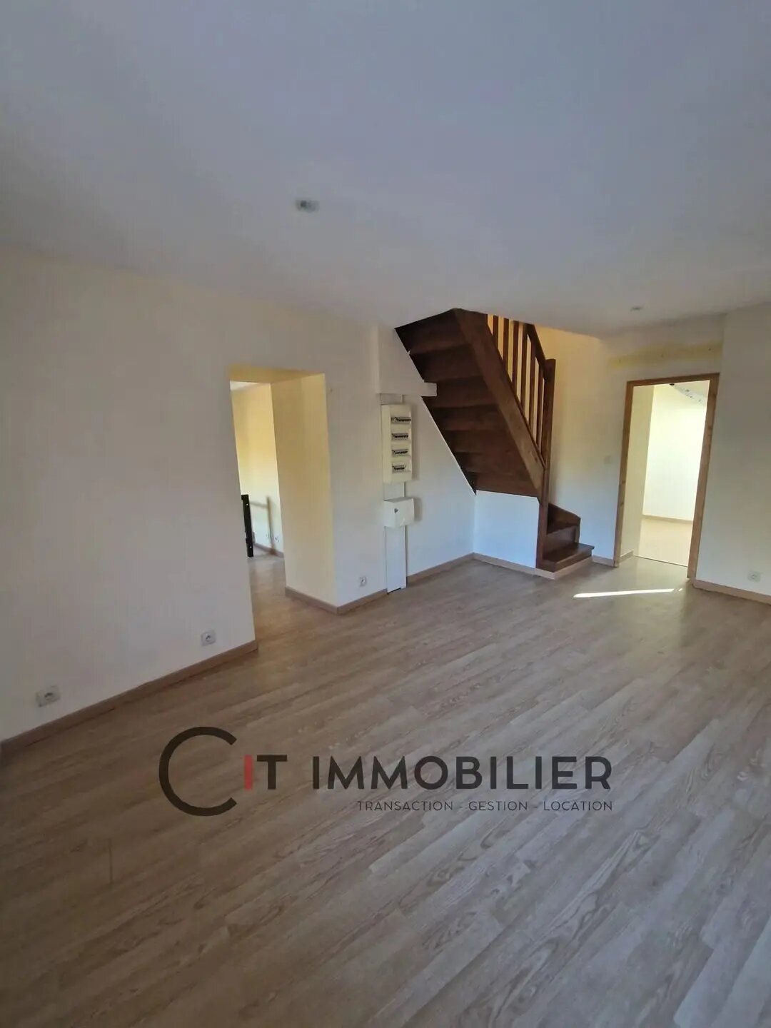 Appartement à louer, 71m², Sermérieu