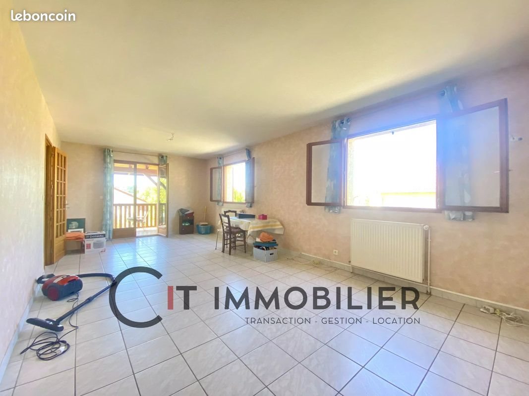 Maison à vendre, 80m², Saint-Jean-de-Soudain