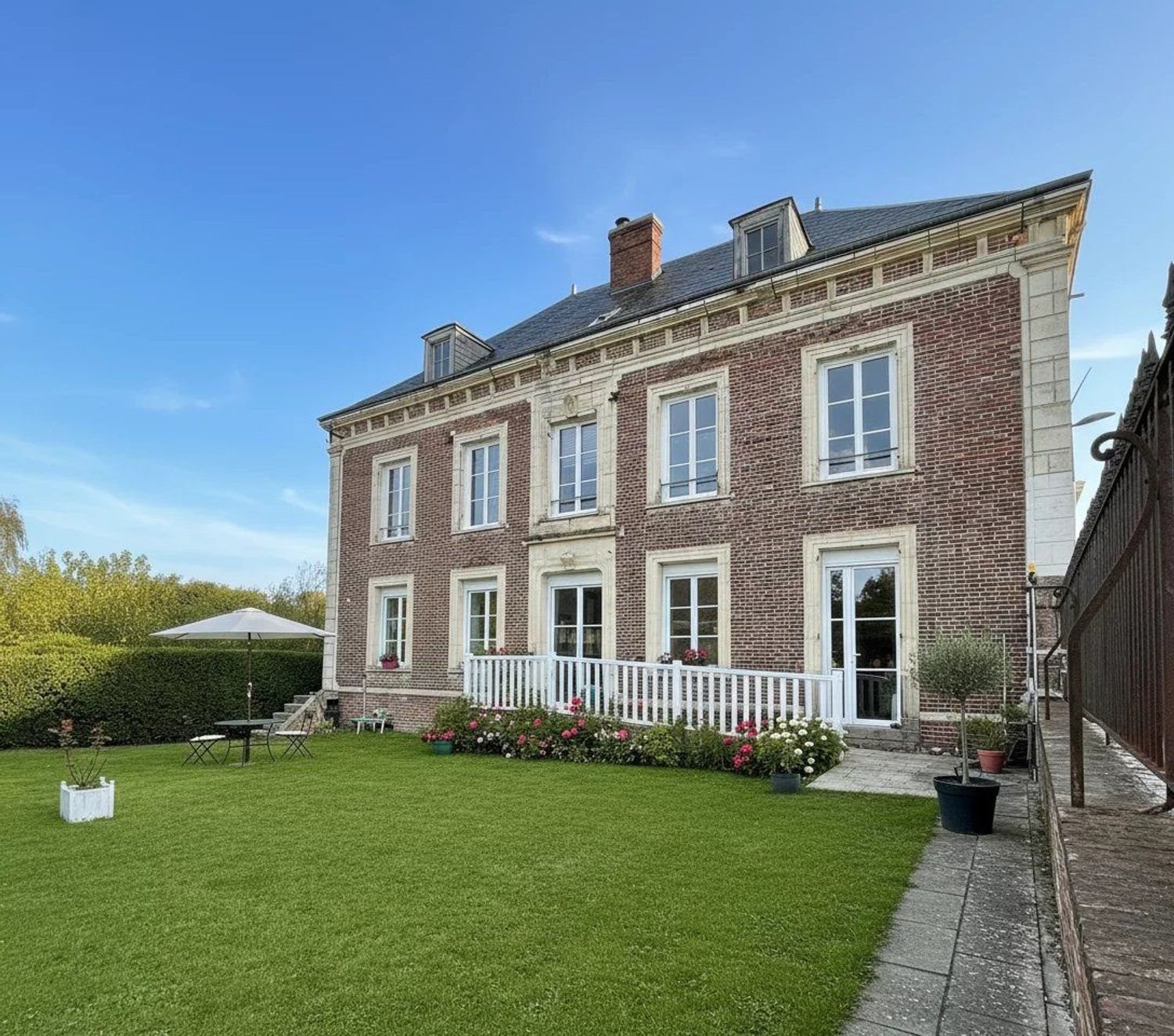 Maison à vendre, 216m², Beaumont-le-Roger