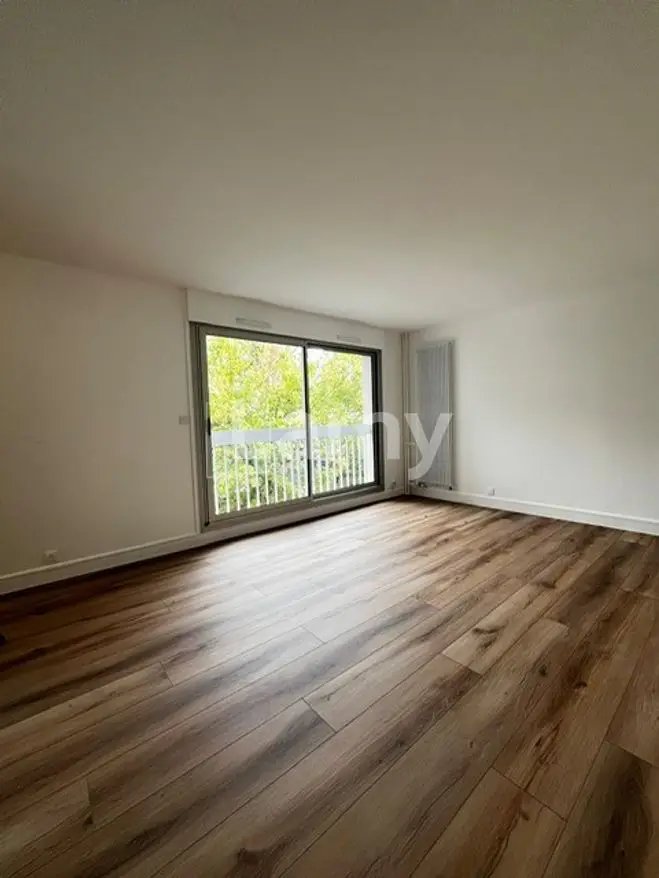 Appartement à louer, 31m², Paris 18ème