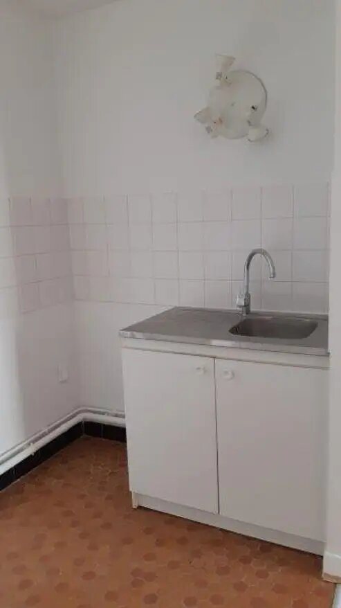 Appartement à louer, 24m², Paris 18ème