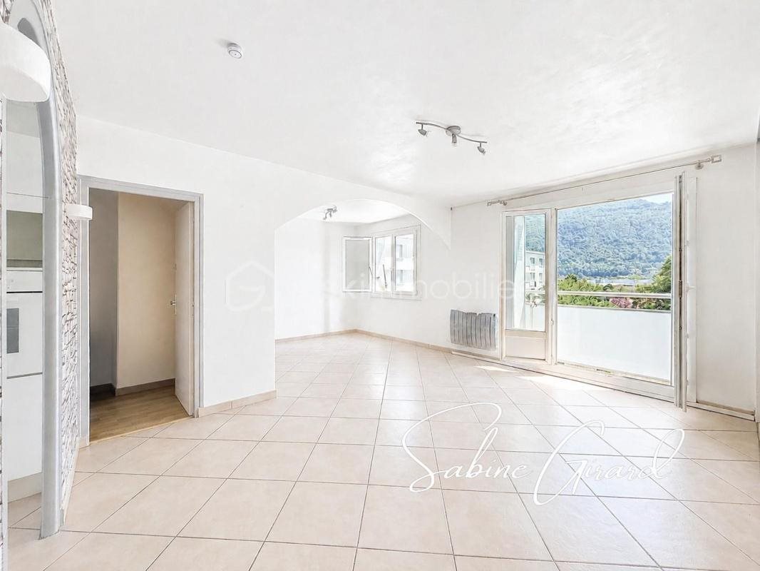 Appartement à vendre, 60m², Saint-Martin-d'Hères