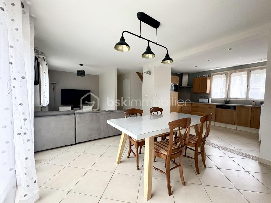 Maison à vendre, 105m², Bornel