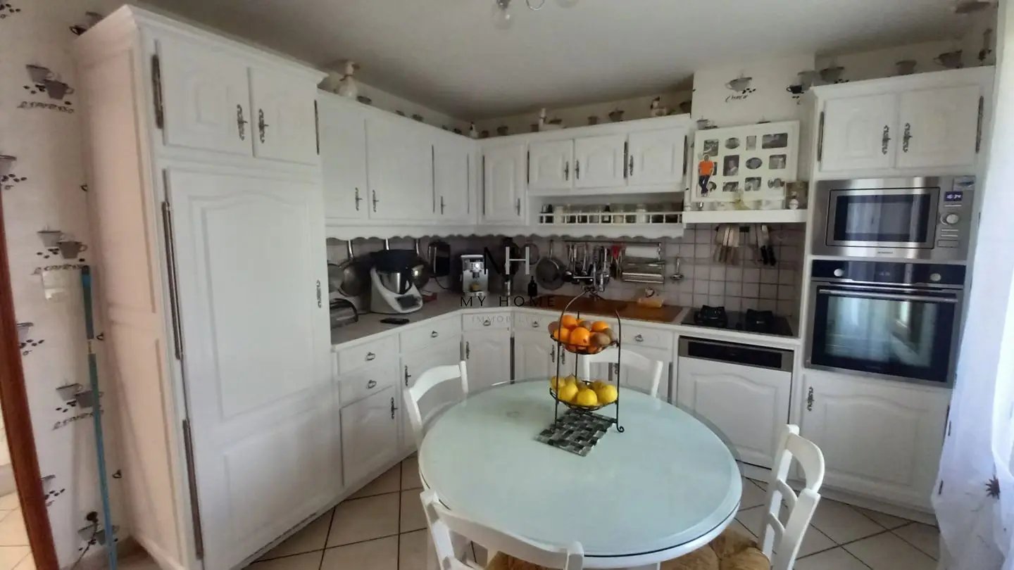 Maison à vendre, 141m², Bellême