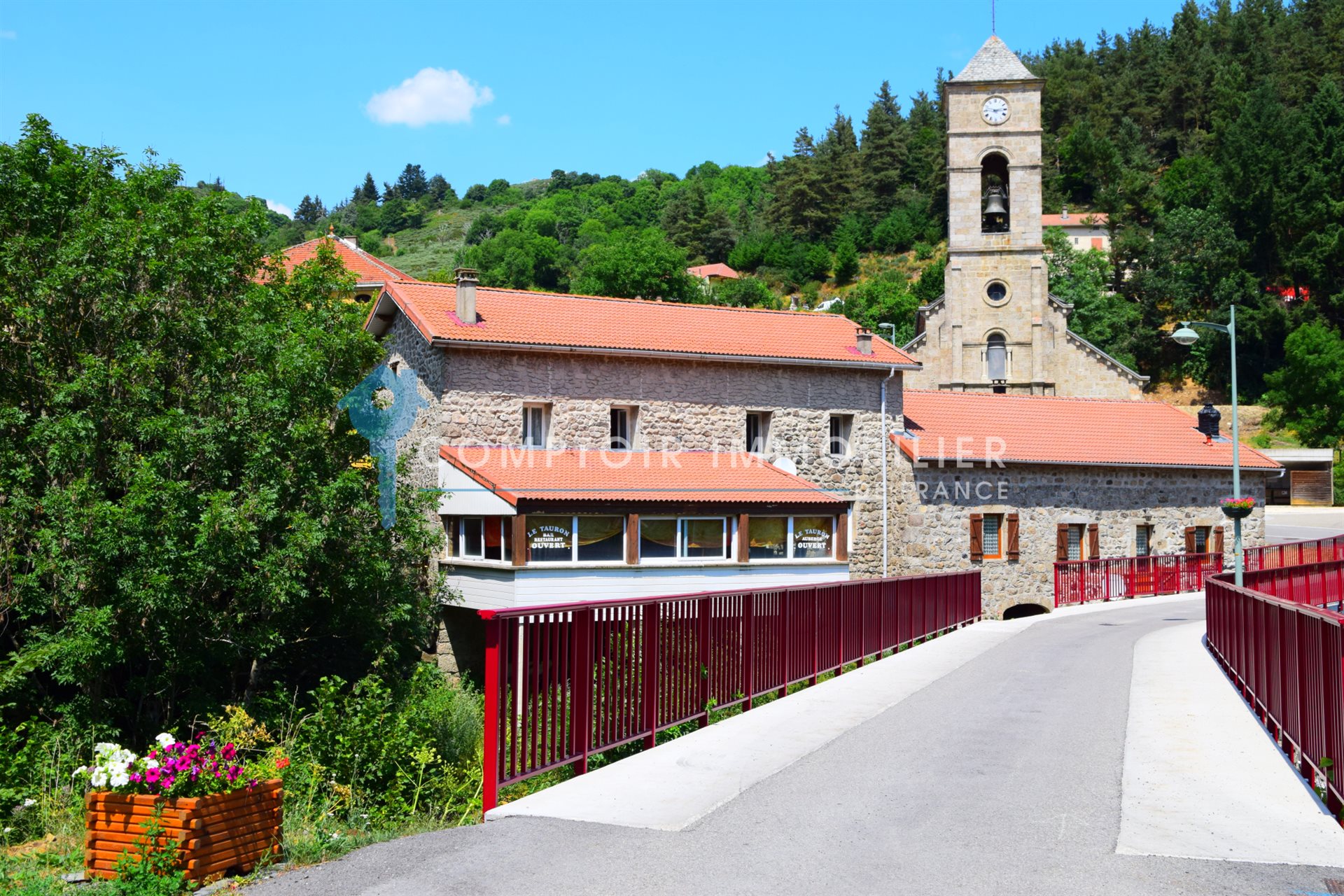Maison à vendre, 254m², Cros-de-Géorand