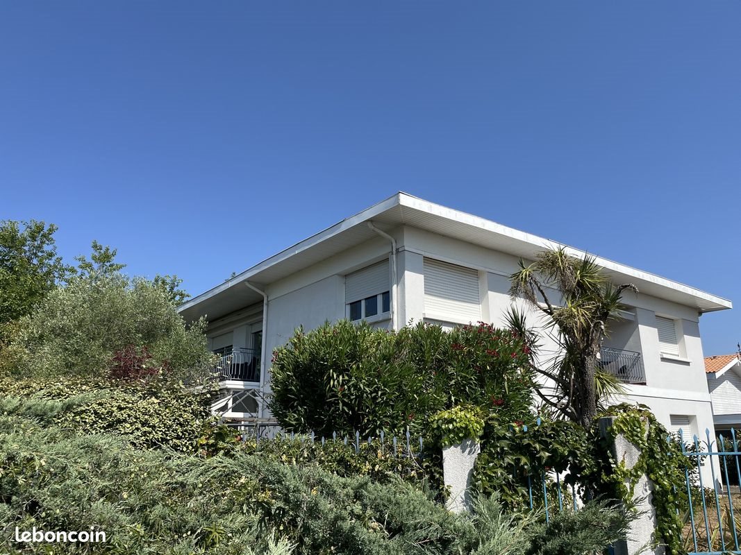Maison à vendre, 308m², Arès