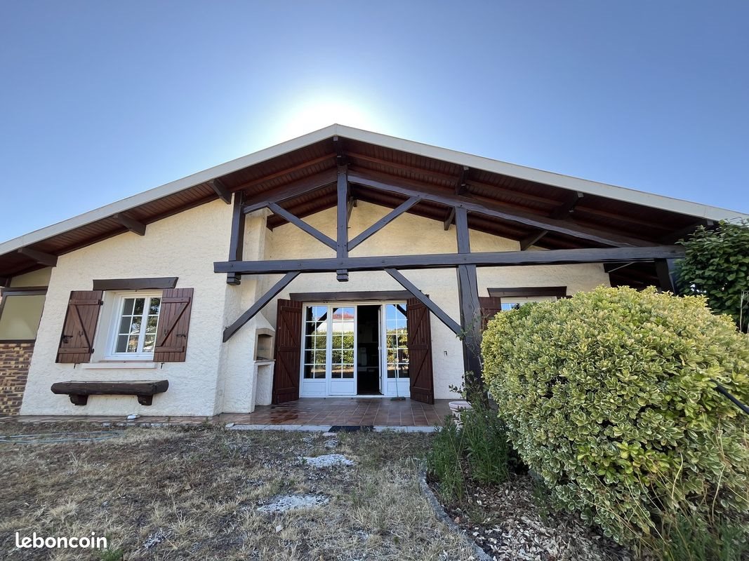 Maison à vendre, 146m², Arès
