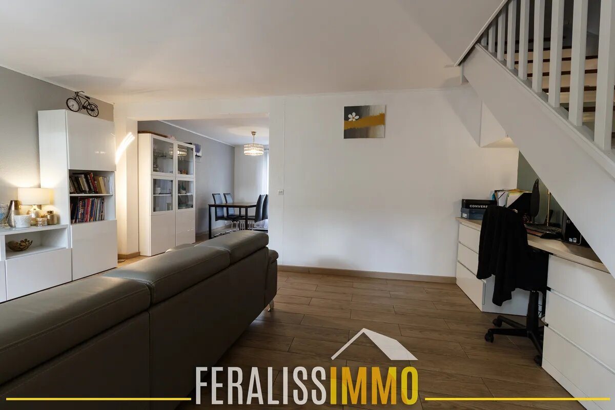 Maison à vendre, 87m², Éragny