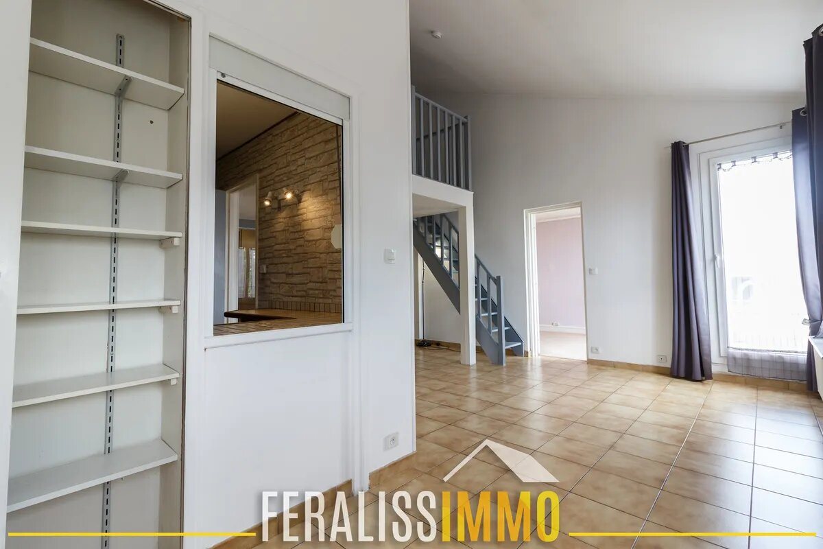 Appartement à vendre, 69m², Éragny