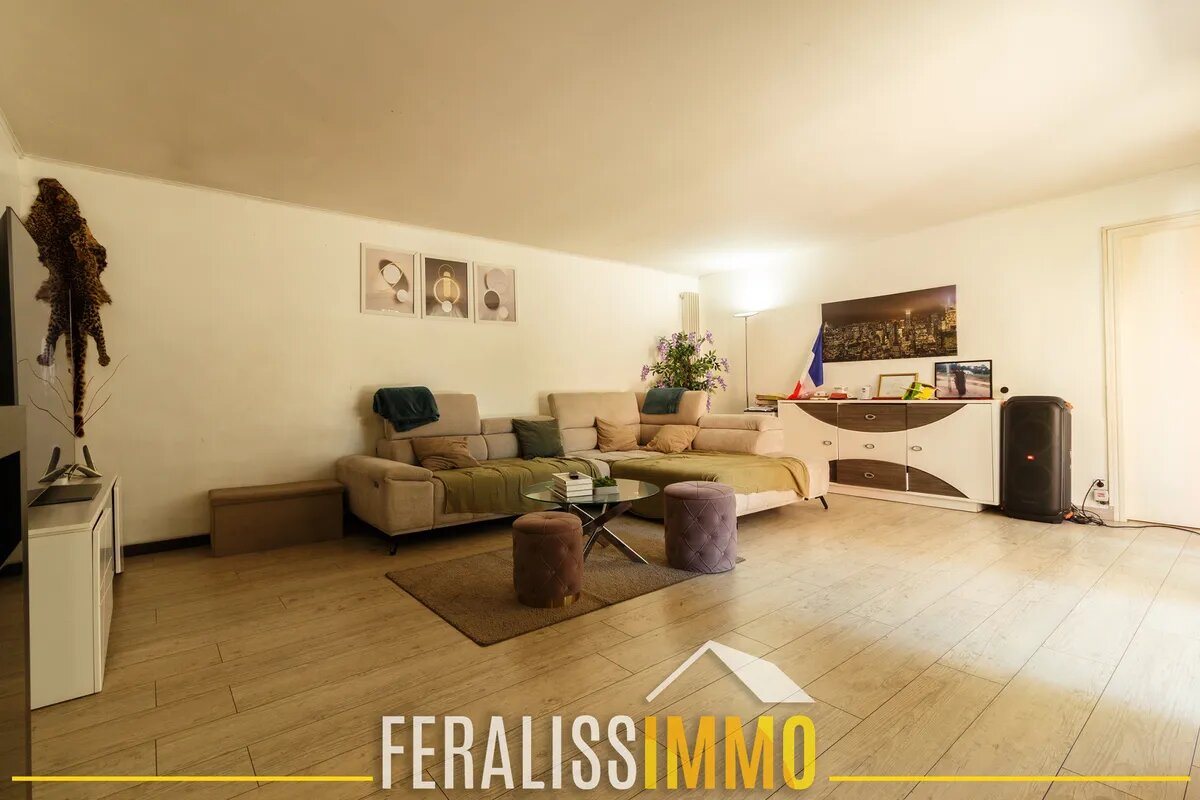 Maison à vendre, 99m², Éragny