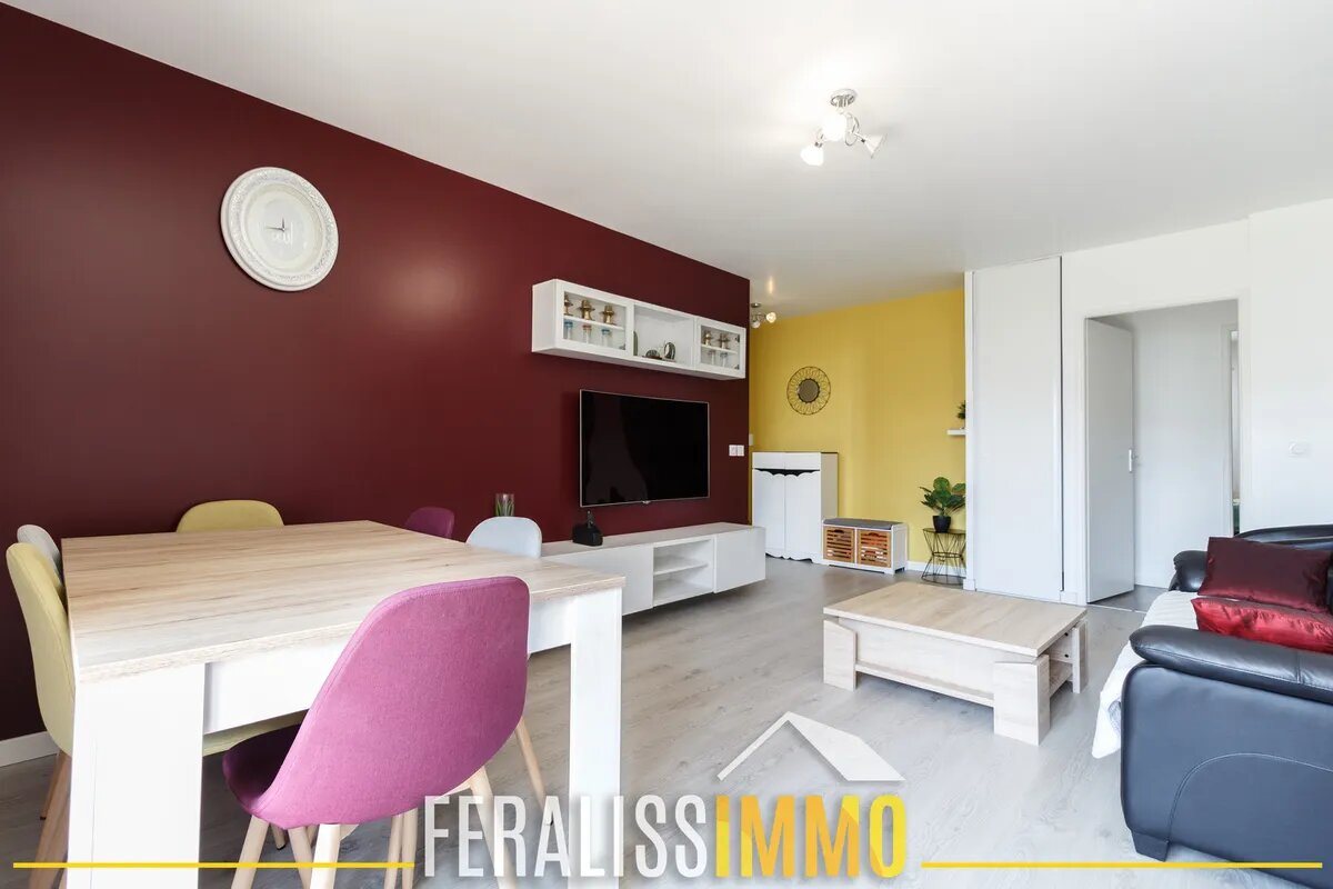 Appartement à vendre, 76m², Cergy