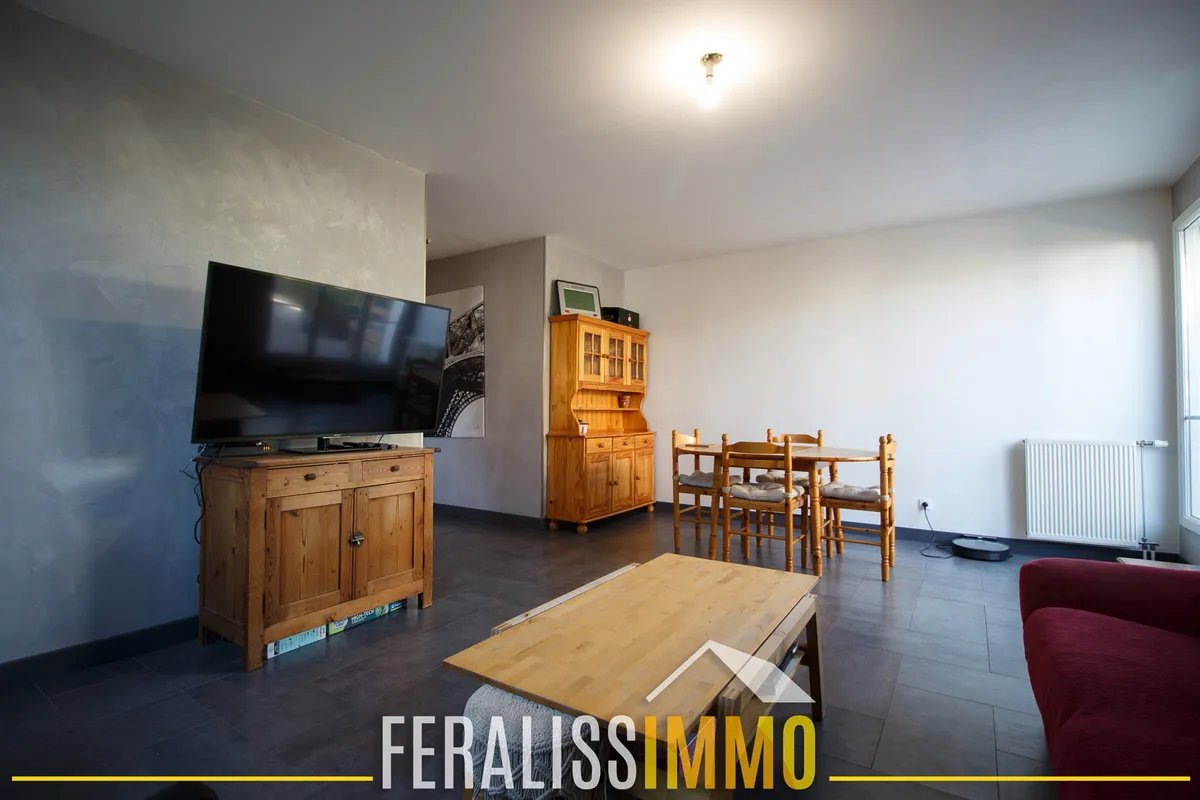 Appartement à vendre, 80m², Cergy