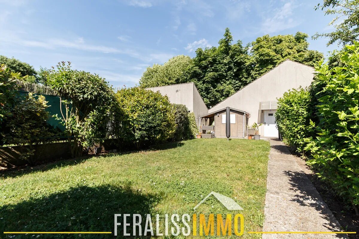 Maison à vendre, 93m², Jouy-le-Moutier