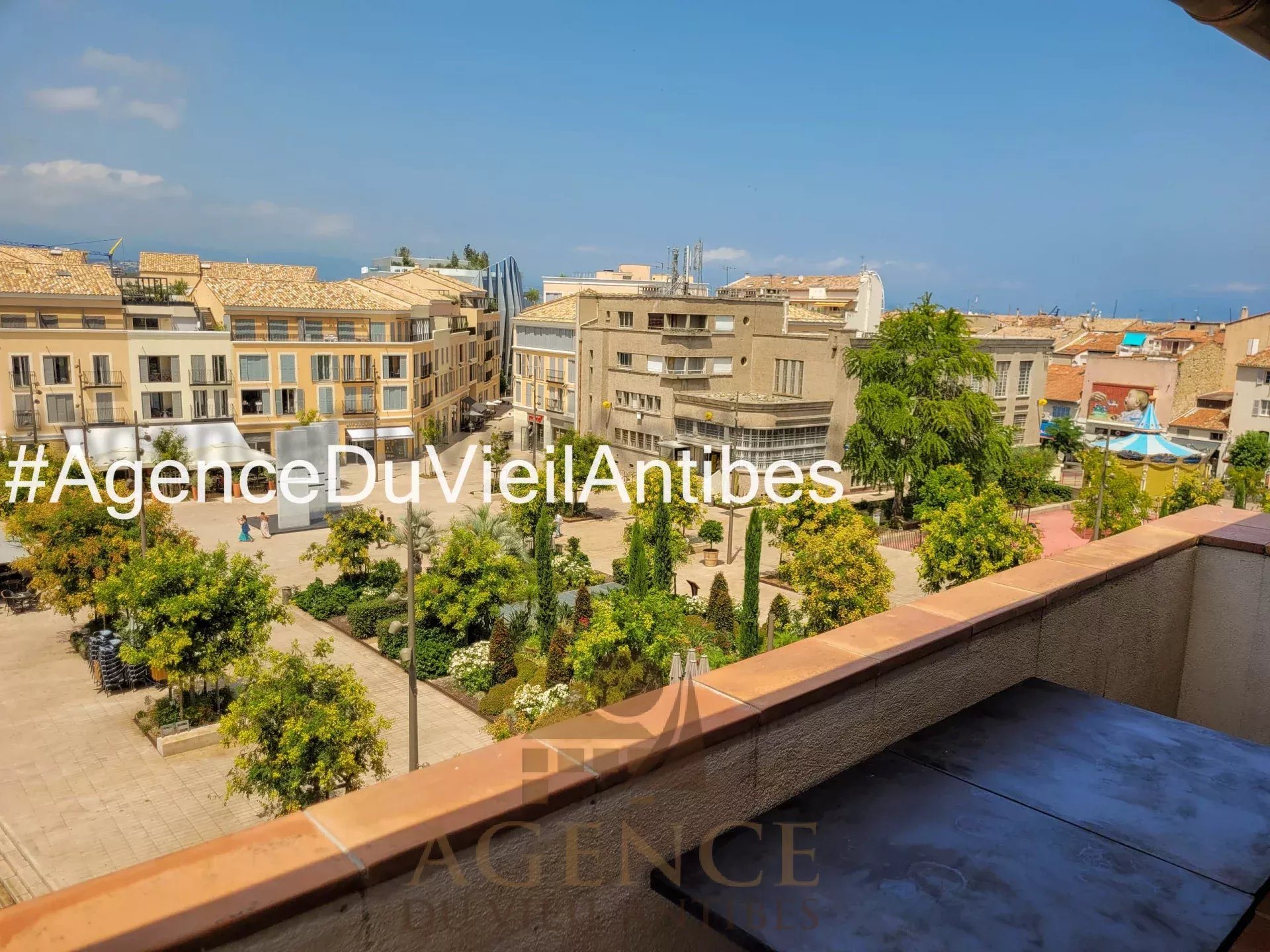 Appartement à louer, 115m², Antibes