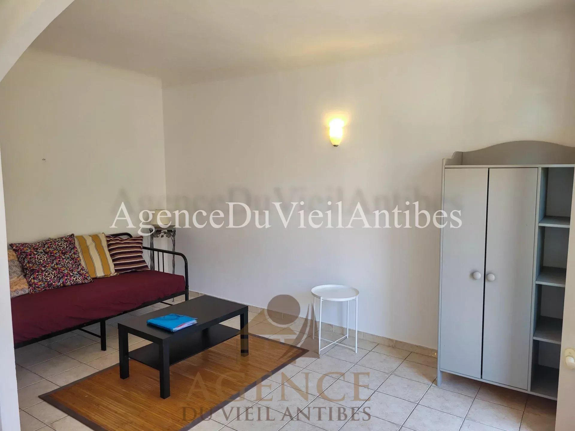 Appartement à louer, 24m², Le Lavandou