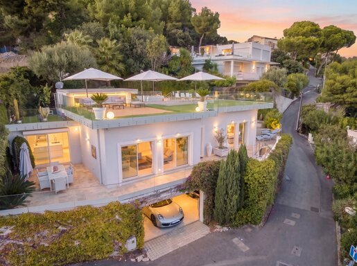 Maison 5 pièces 220 m² · à Èze · 220 m² · 3 000 000 €