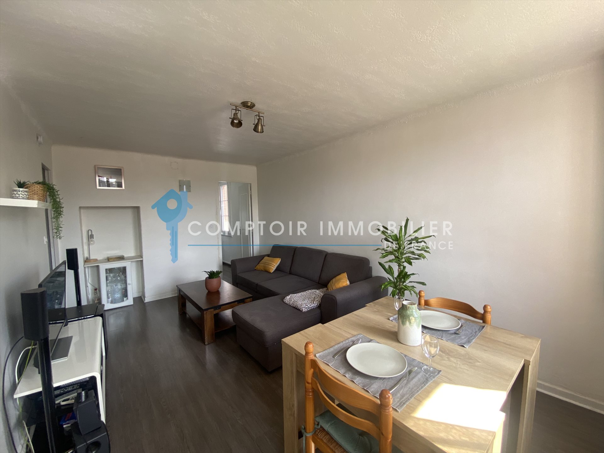 Appartement à vendre, 60m², Nîmes