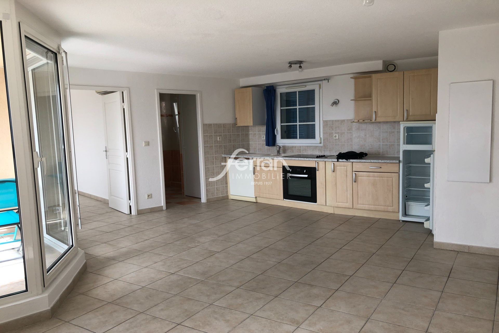 Appartement à louer, 45m², Callas