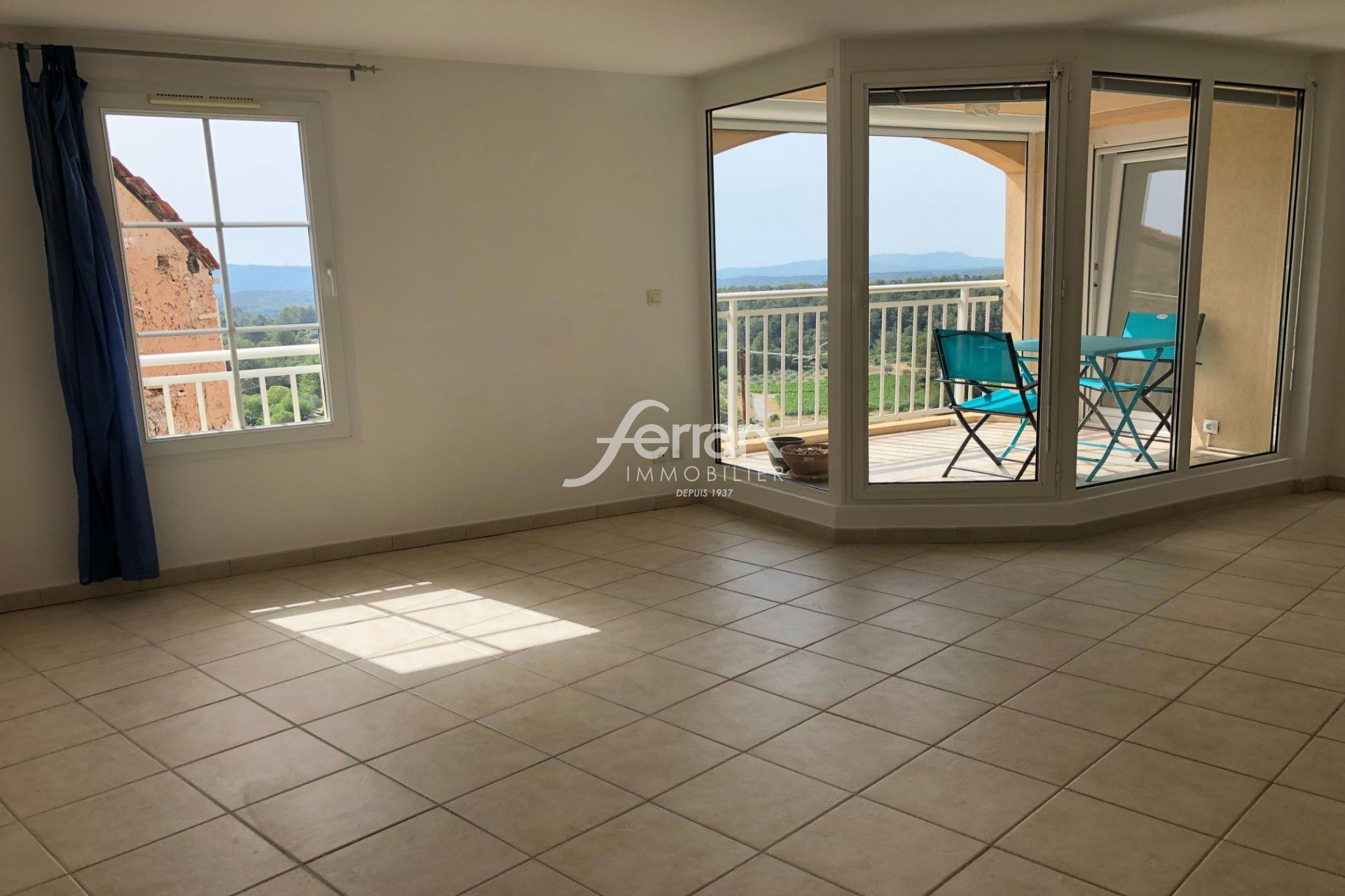 Appartement à louer, 45m², Callas