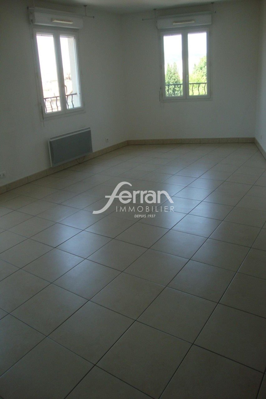 Appartement à louer, 66m², Draguignan