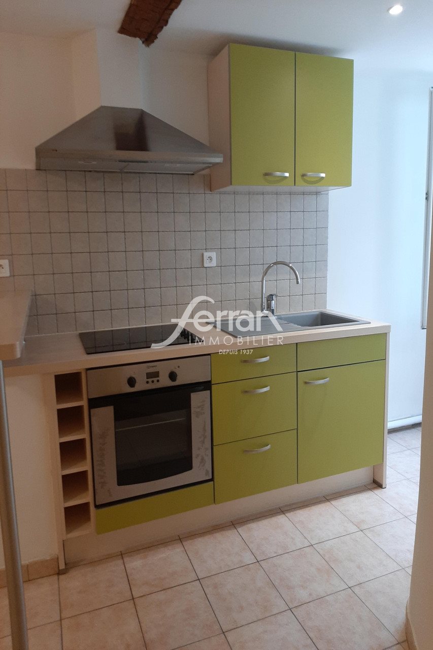 Appartement à louer, 40m², Trans-en-Provence
