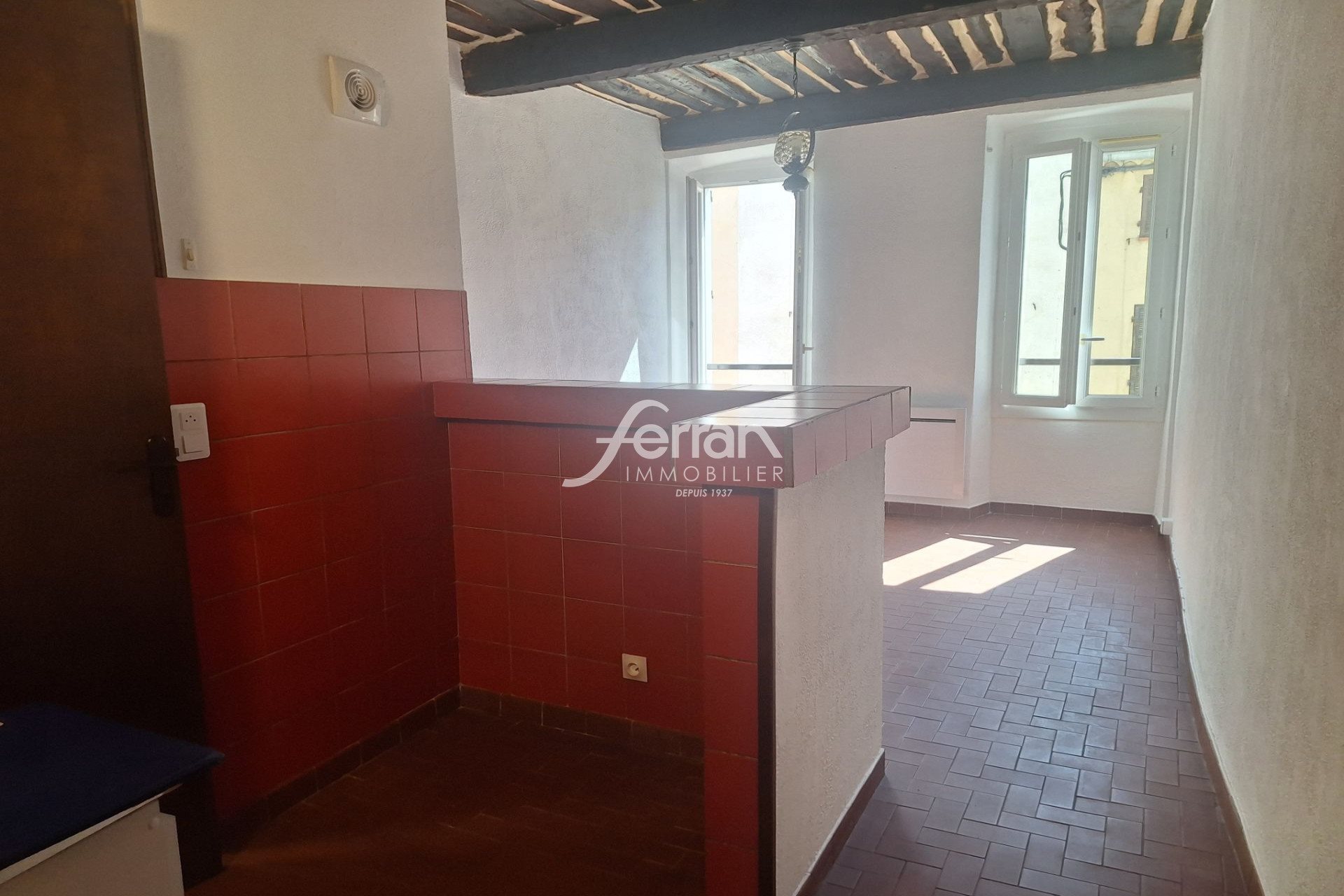 Appartement à louer, 16m², Trans-en-Provence