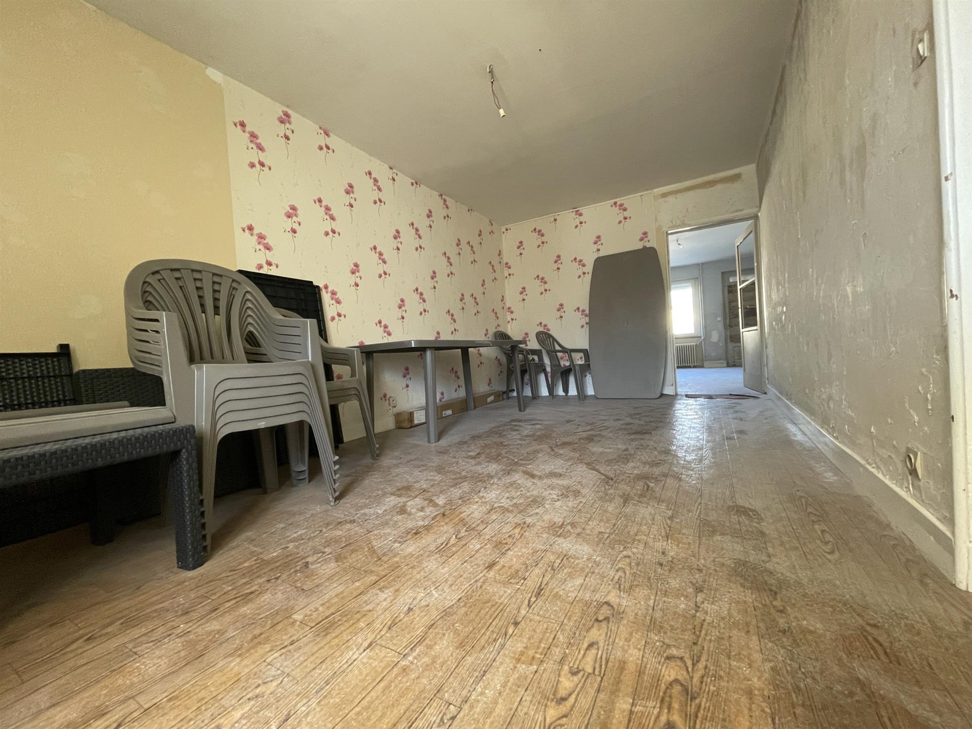 Maison à vendre, 70m², Prémery