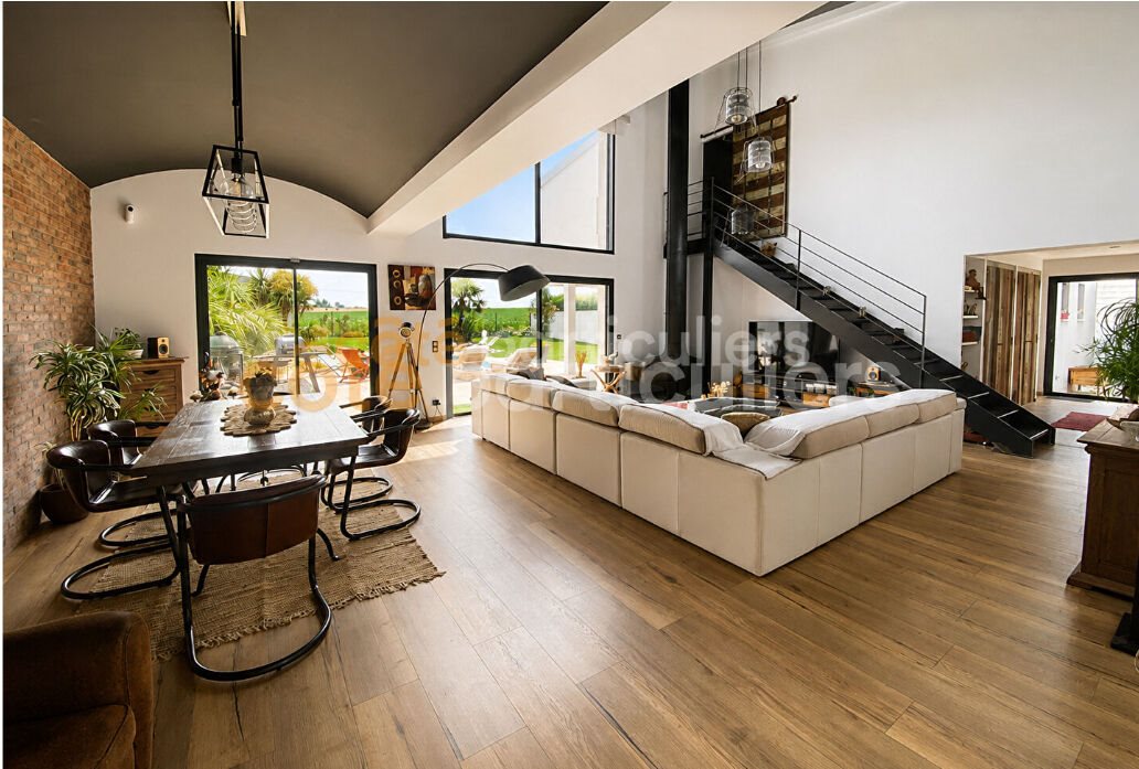 Maison à vendre, 361m², Saint-Xandre