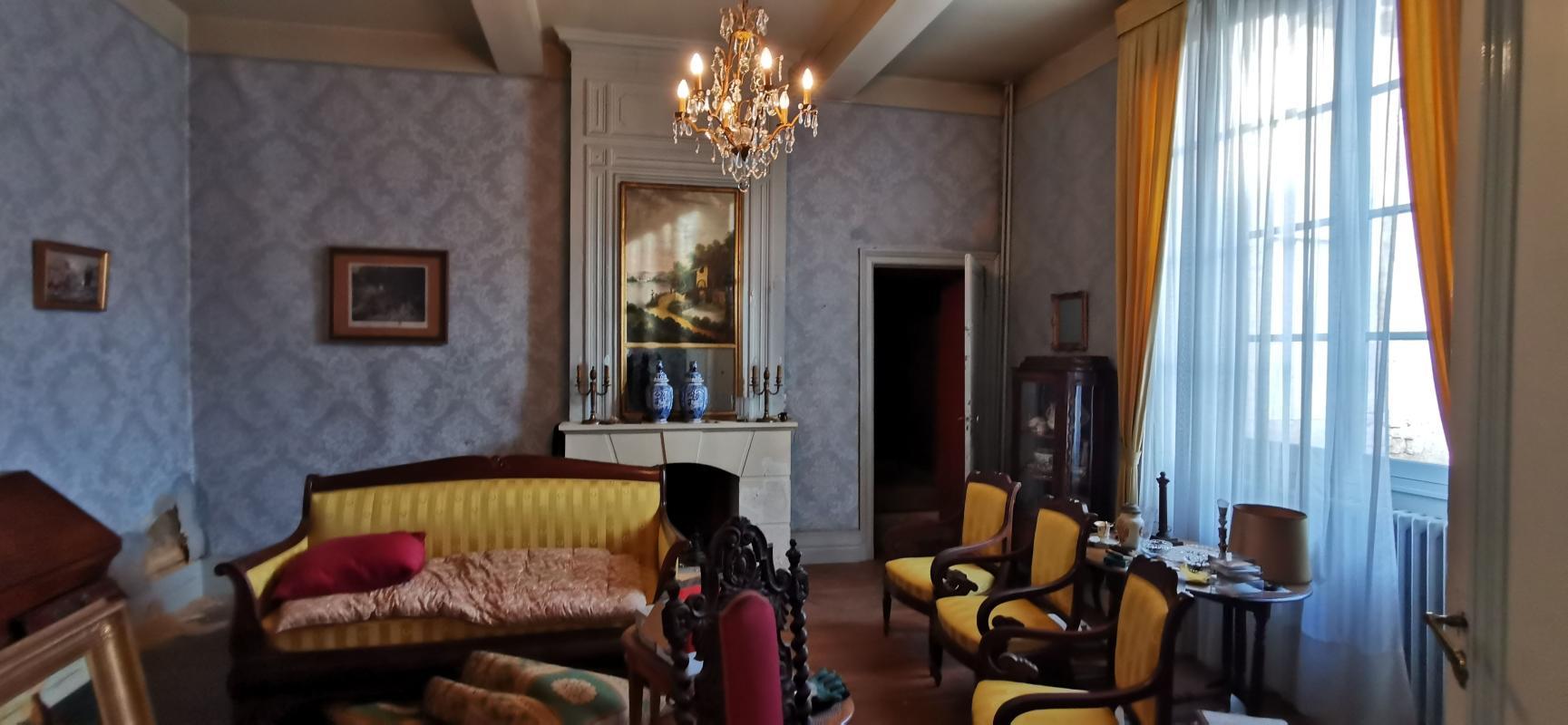 Maison à vendre, 273m², Bourg