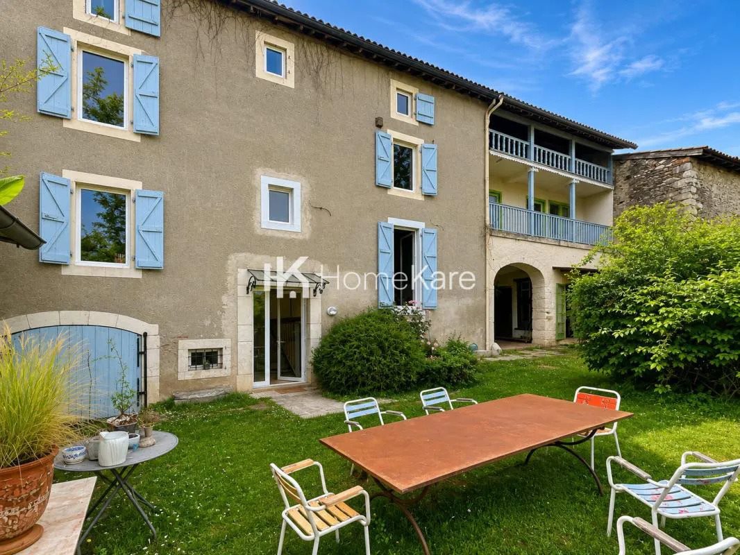 Maison à vendre, 210m², Saint-Laurent-de-Neste
