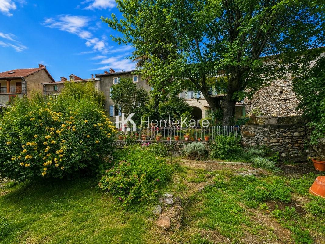Maison à vendre, 210m², Saint-Laurent-de-Neste