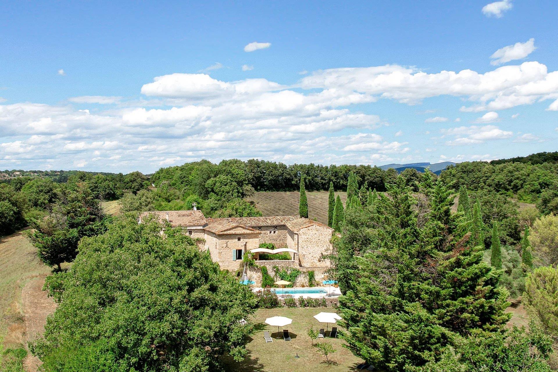 Maison à vendre, 537m², Uzès